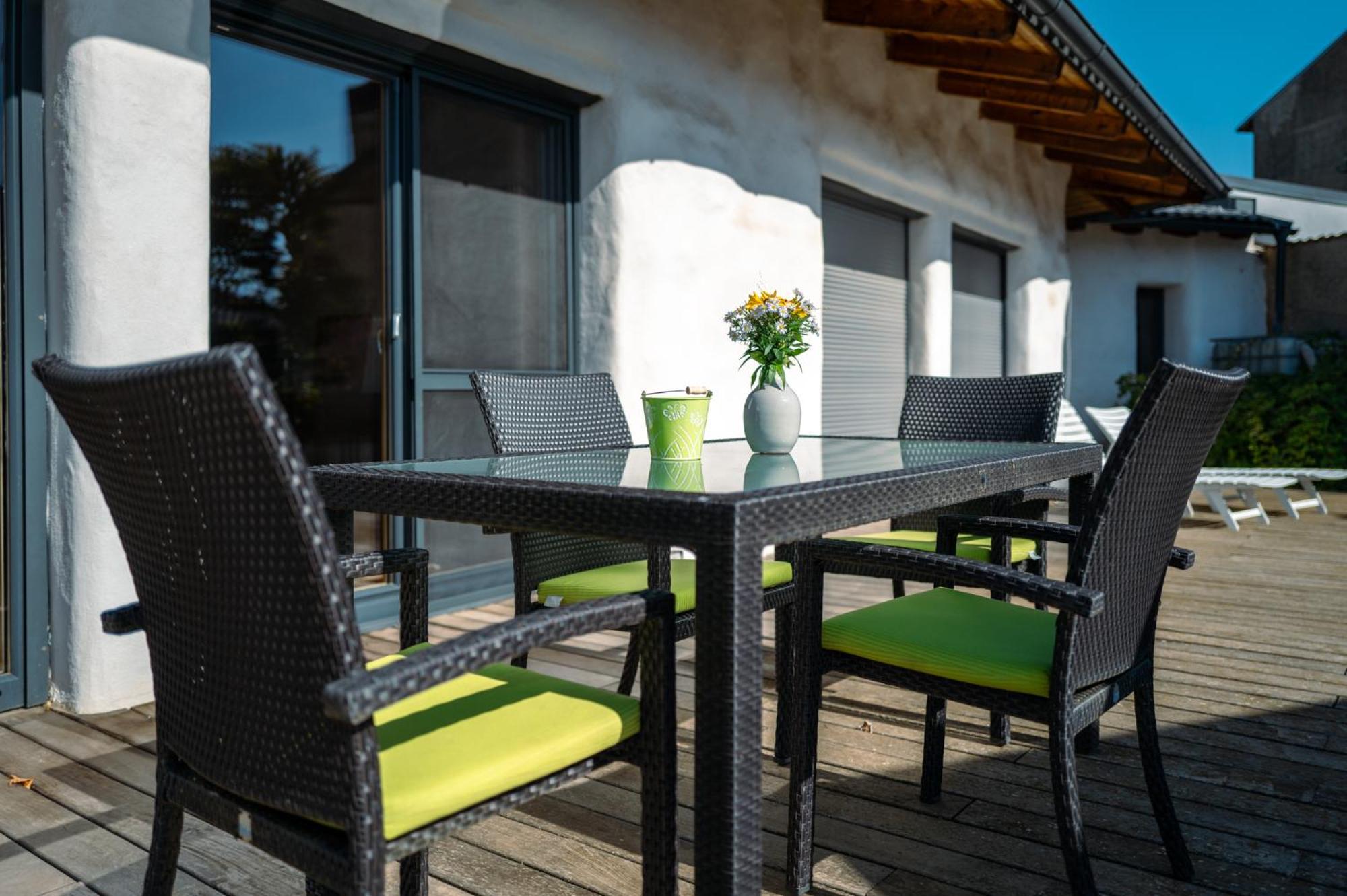Strohlehm'Zhaus Appartement Weiden am See Buitenkant foto